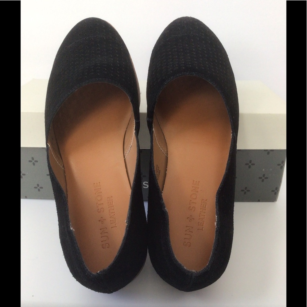 Sun + Stone Roree Flats - Picture 5 of 7